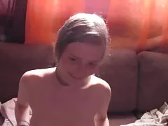 Paige O Oens takes Manuel ' xx video gai xinh s load xuống cô ấy họng TRONG POV